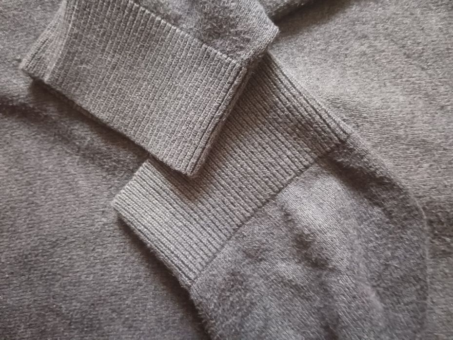 Полувер на мальчика  бу 7  12 лет