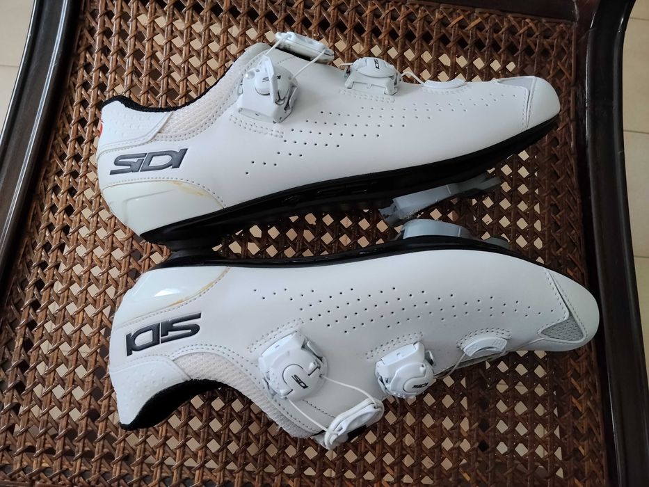 Sapatos ciclismo estrada