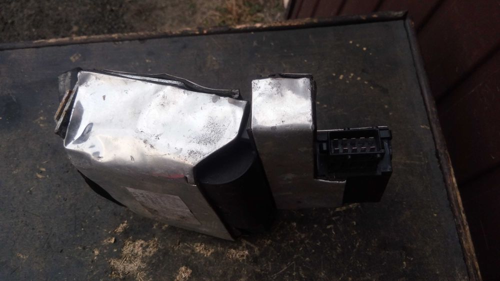 Opel Vectra C Kombi zamek tylnej Klapy elektrycznej bagażnika