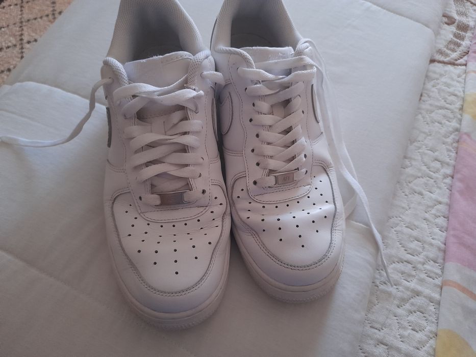 Ténis da Nike brancos