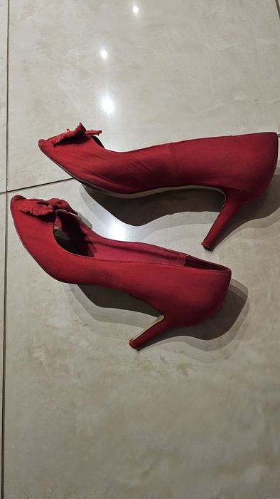 Buty Na Andrzejki, Sylwestra r. 40