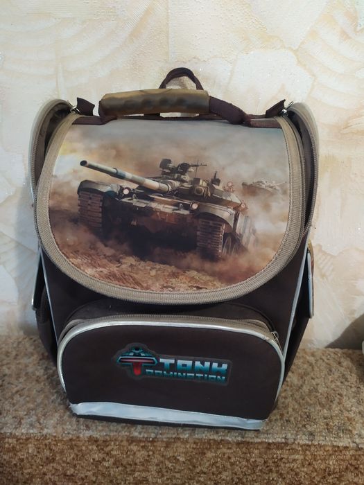 Рюкзак школьный для мальчика