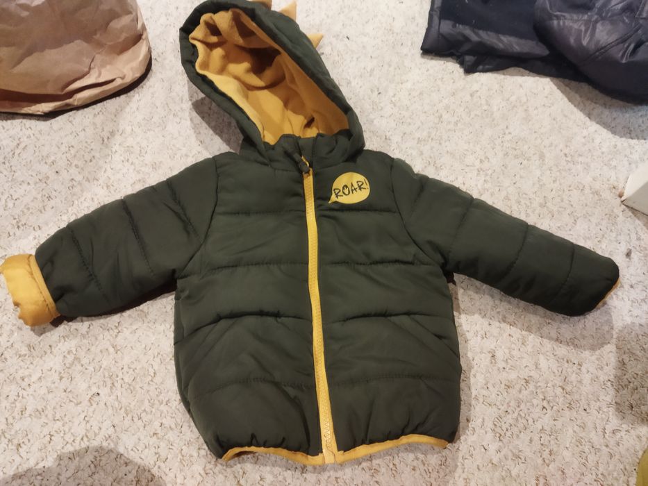 Kurtka jesienno - zimowa rozmiar 74 cm.