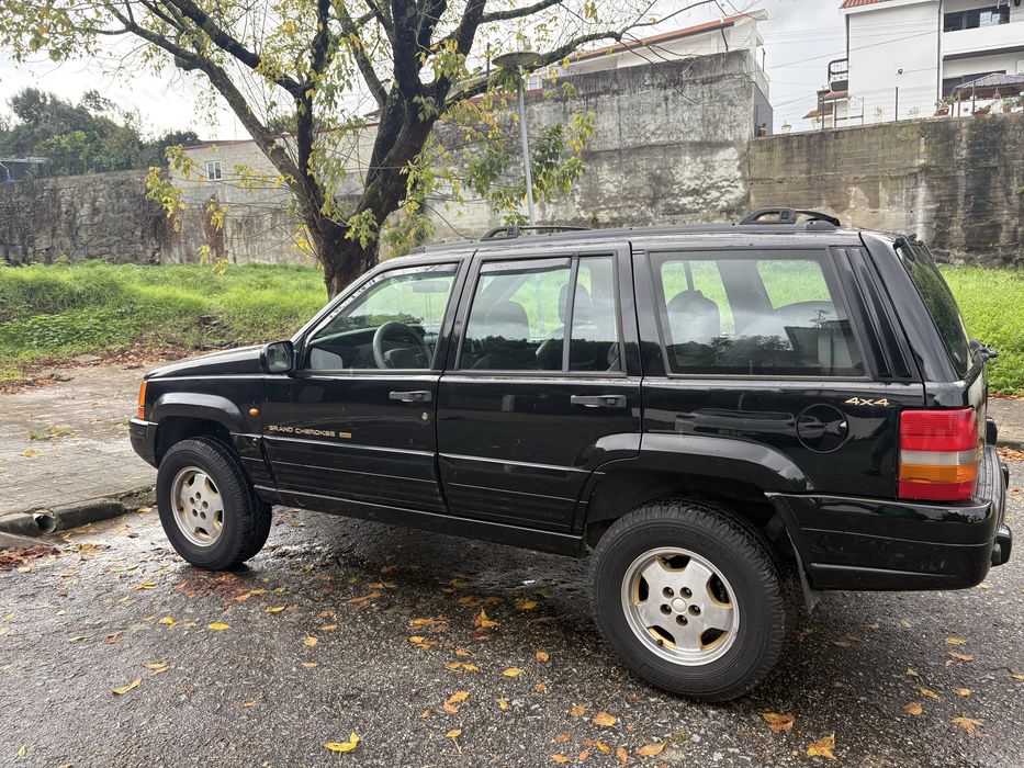 Jeep Grand Cherokee ZG   178 000 km