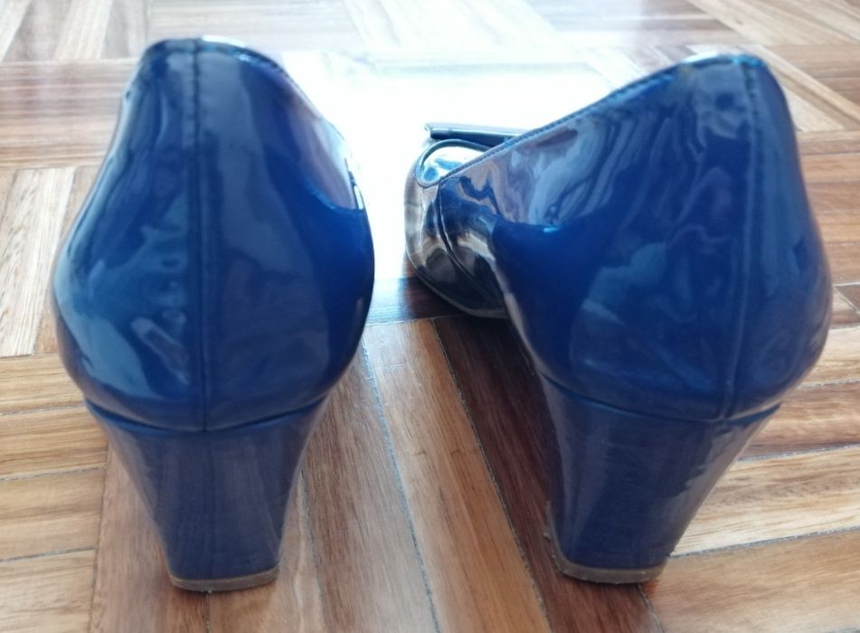 Sapatos Haity, tamanho 35