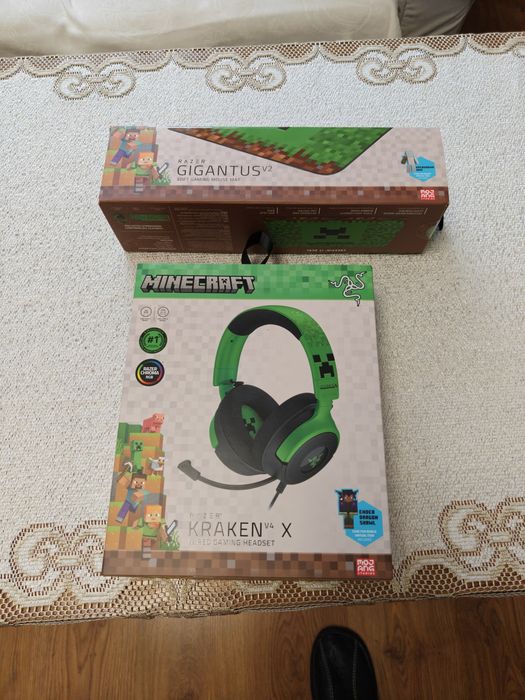 Zestaw Razer Minecraft Edition | Słuchawki + Podkładka