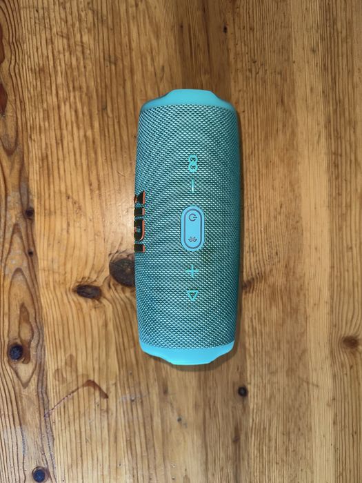 JBL Charge 5 Original Turquesa – Excelente Estado + Caixa