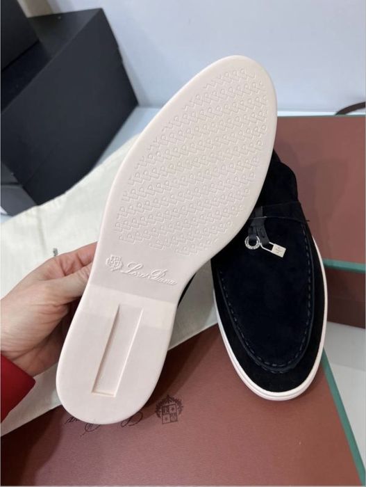 Лофери жіночі Loro Piana, бежеві та чорні, 36-41 розміри