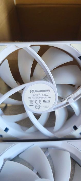 Ventoinhas 120 PC e cooler arctic
