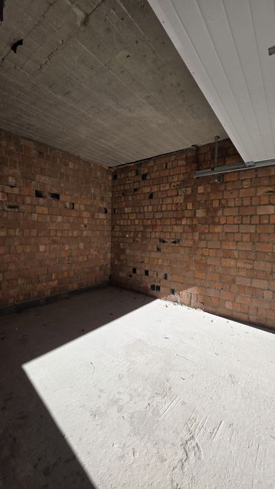 Продається 3х кімнатна зданий в експлуатацію таунхаус на Спортивній