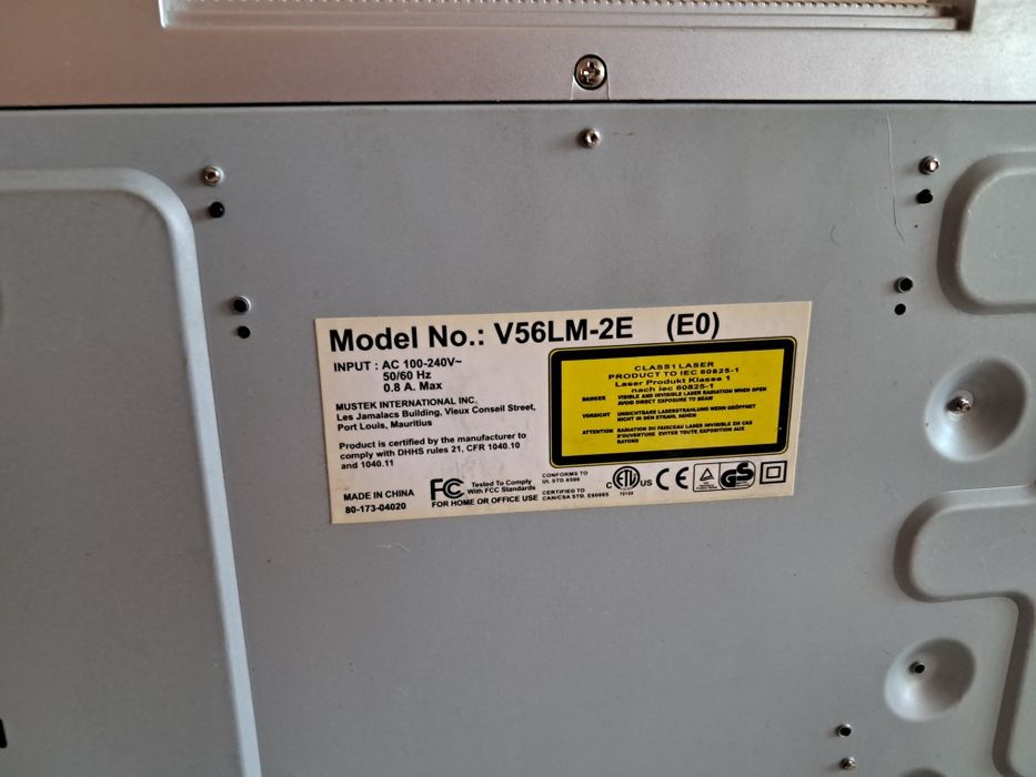 Продам dvd плеер Mustek