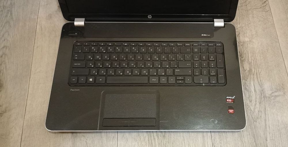 17.3" HD+ \Hp для навчання\ 4ядра (AMD A10)\ Ati Hd8700\ 1час