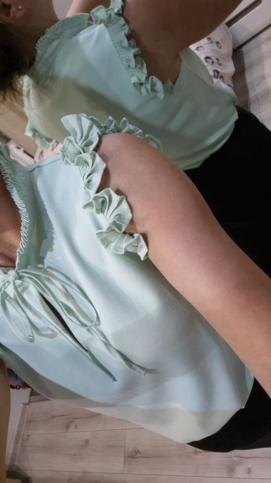 Bluzka elegancka miętowa S