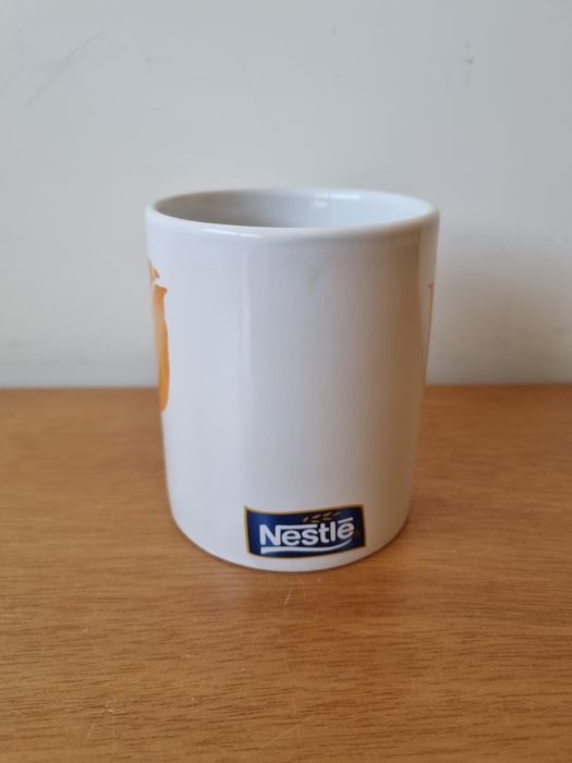 Caneca com tulipa64286785304065121