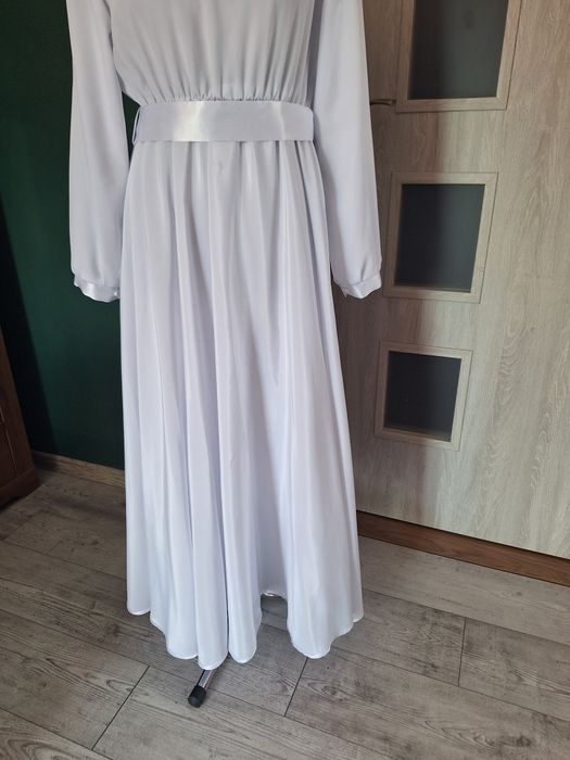 Alba do komunii długość 139-140 cm Parafia Radzymin