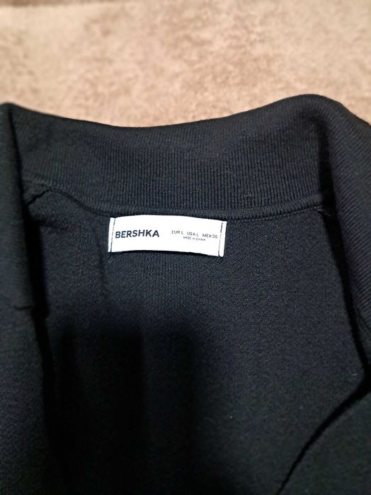 Varias peças roupa