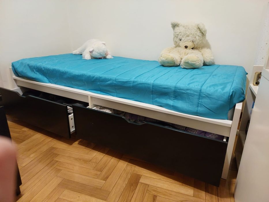 Cama de solteiro IKEA FLAXA com colchão ortopédico