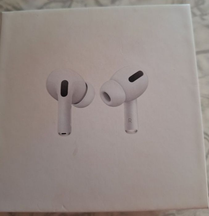 Навушники airPods PRO