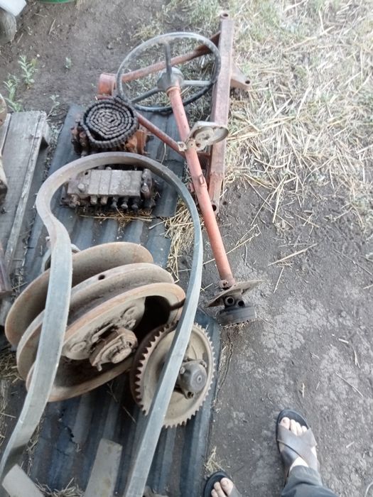 Продам запчасти на комбаин нива