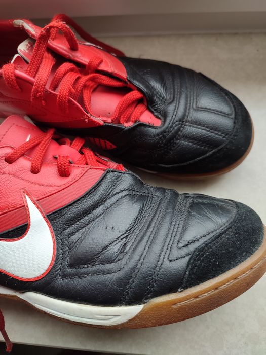 Buty sportowe Nike r 38.5