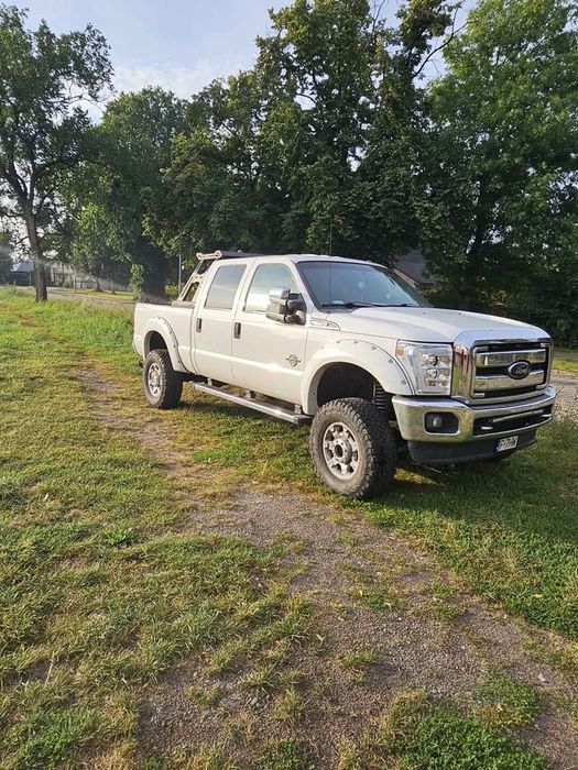 Ford F250 Ciężarowy FORD F250  6,7 DIESEL   kategoria "C"