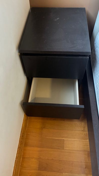 2x Mesas Cabeçeira IKEA Malm (castanho escuro)