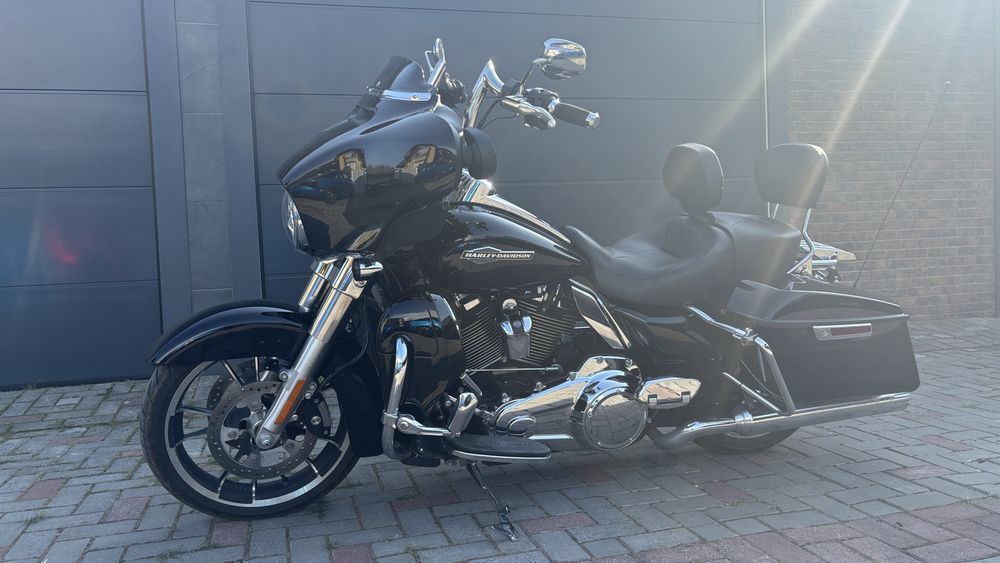 Harley Davidson 2023 FLHX Street Glide