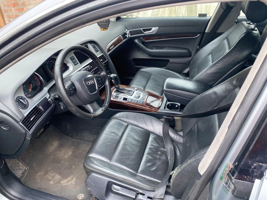 Салон ауді а6с6 стан ідеальний