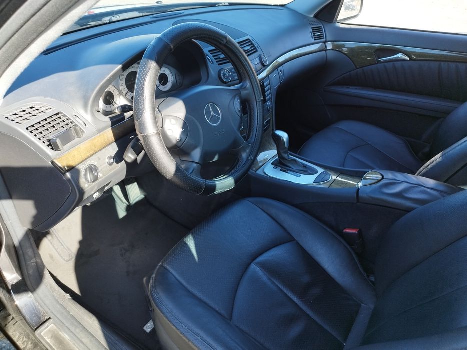 Mercedes Benz E220 CDI Junho 2007