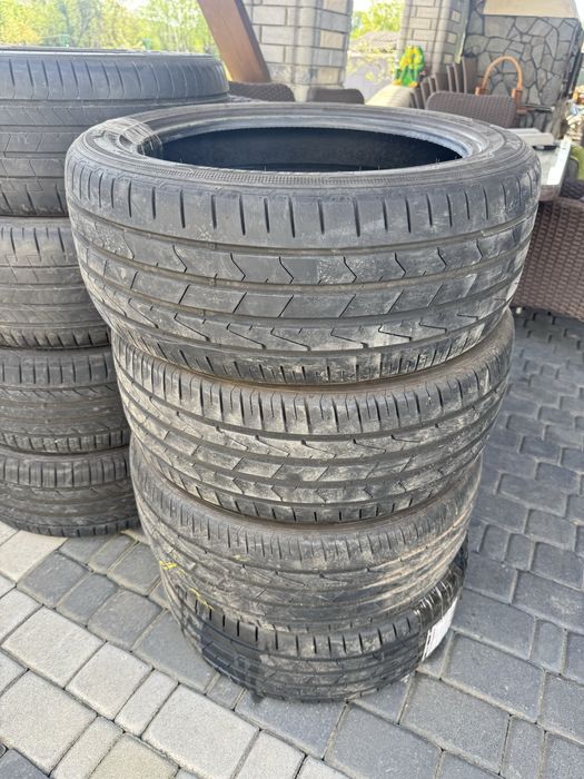 Резина 18 літо 235/45 hankook 07/23