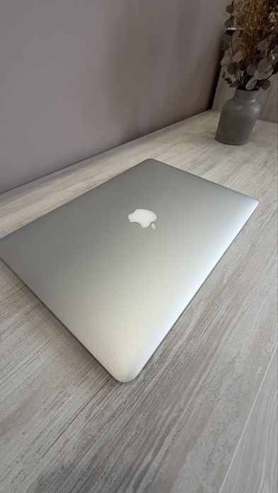 MacBook Air 2017 13-inch 128 ГБ