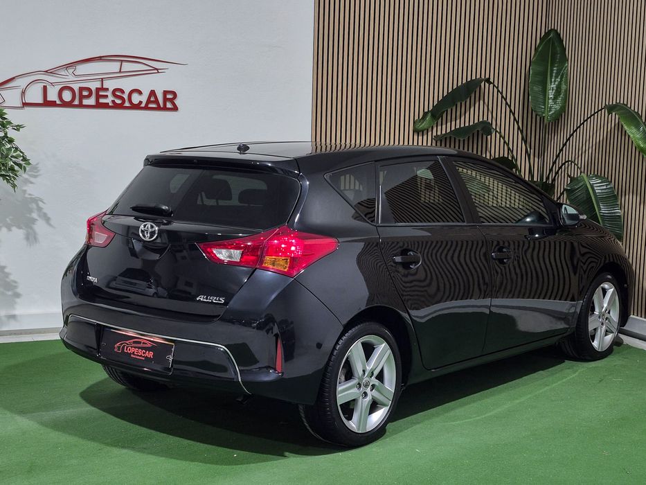 Toyota Auris 1.4D-4D - 116.000KM | GARANTIA | NACIONAL