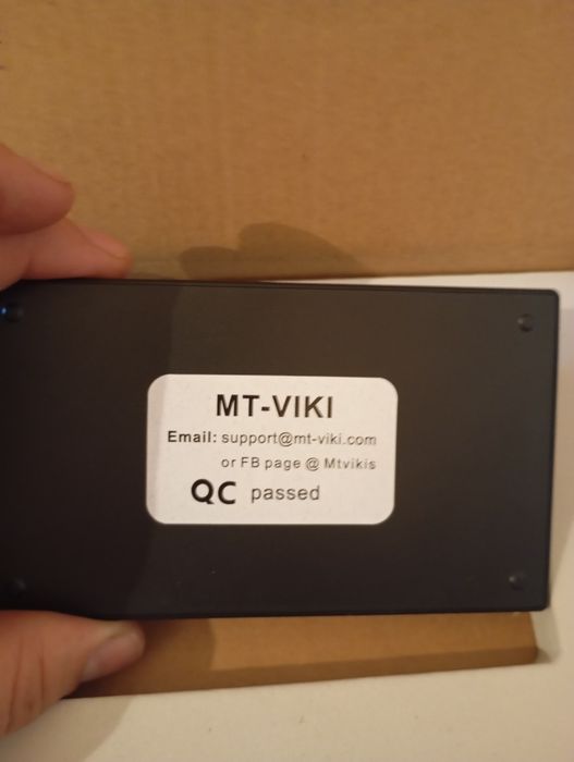 Przełącznik KVM 4-portowy MT-VIKI HDMI/USB - Idealny do pracy!