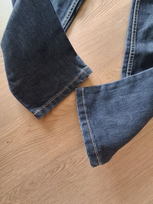 Klasyczne jeansy L/40