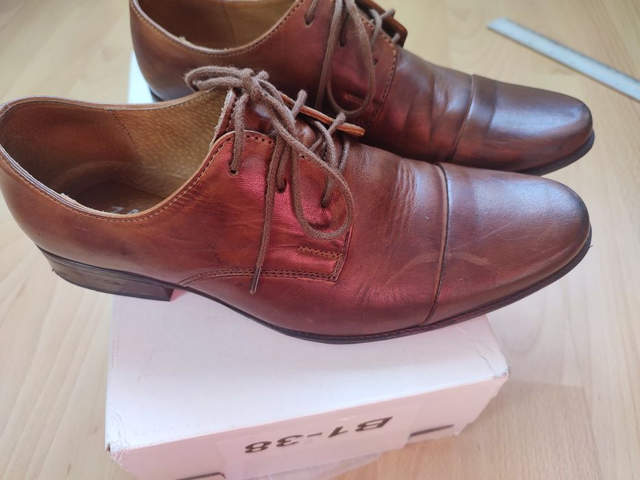Buty komunijne skórzane