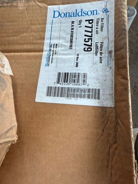 Фільтр паливний,повітряний  AT81478,P527682,P777579,PA2902