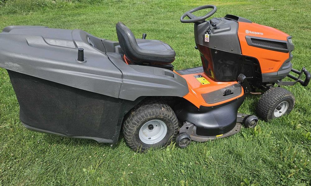 Kosiarka traktorek husqvarna