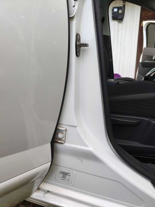Продам автомобіль Peugeot 5008
