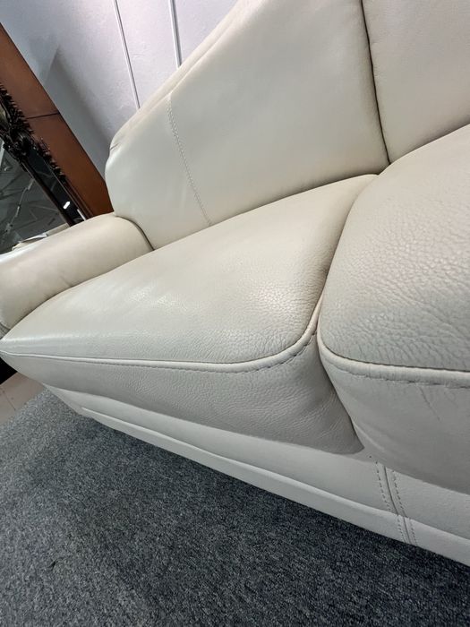 Диван трійка шкіряний мякий