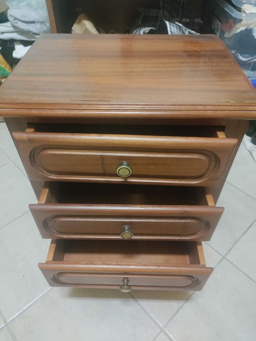 Mesa de cabeceira 50x37x65