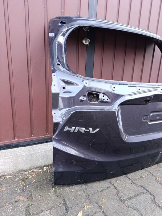 Klapa Bagażnika HRV 2017 r 1.5MT Comfort  Ruse Black Metalliki