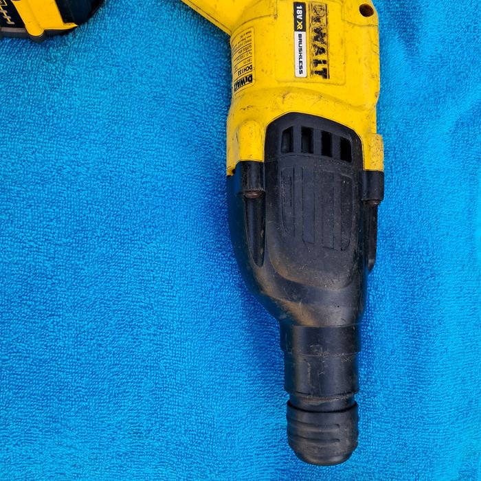 Młotowiertarka DeWalt 18V z akumulatorem