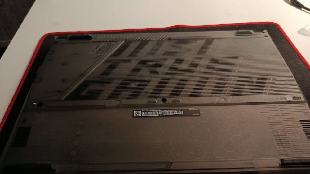 Laptop cyborg 15a12ve-057pl