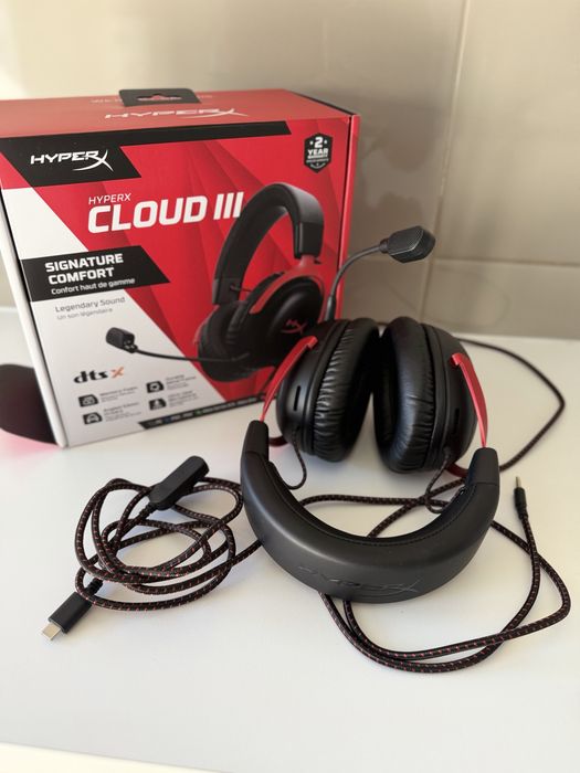 Headset Gaming HyperX Cloud III – Como Novo