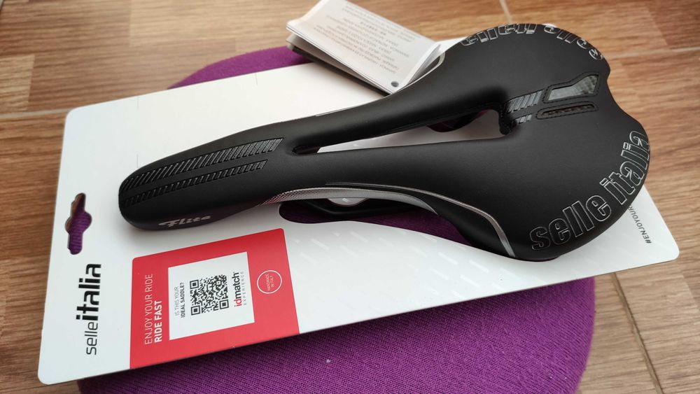 Selim bicicleta Selle Italia Flite TM Flow Saddle (L2) Manganese Rail