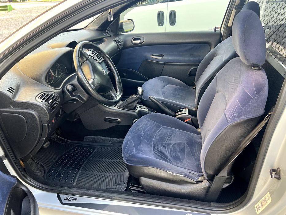 Peugeot 206 1.4 HDi Comercial | Diesel | Muito Económico