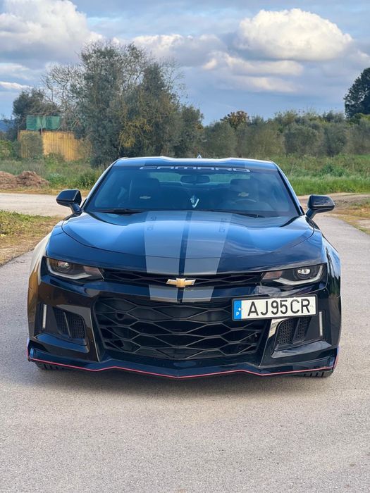 Chevrolet Camaro como novo
