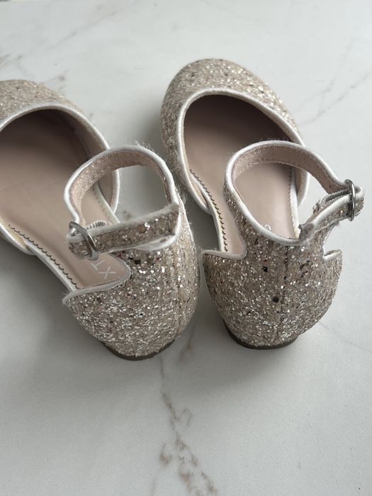 Нарядні святкові туфлі босоніжки Next 29, uk 11