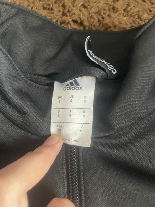Чорна кофта адідас