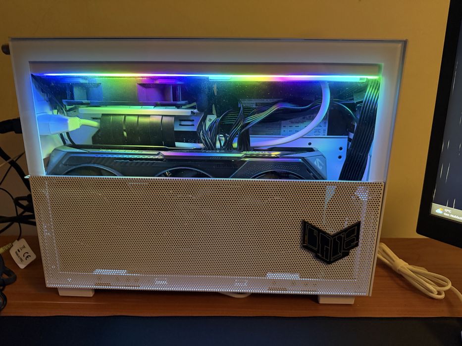 Pc gamer ryzen 7 3800x + amd 6600xt 8gb + 16gb de ram